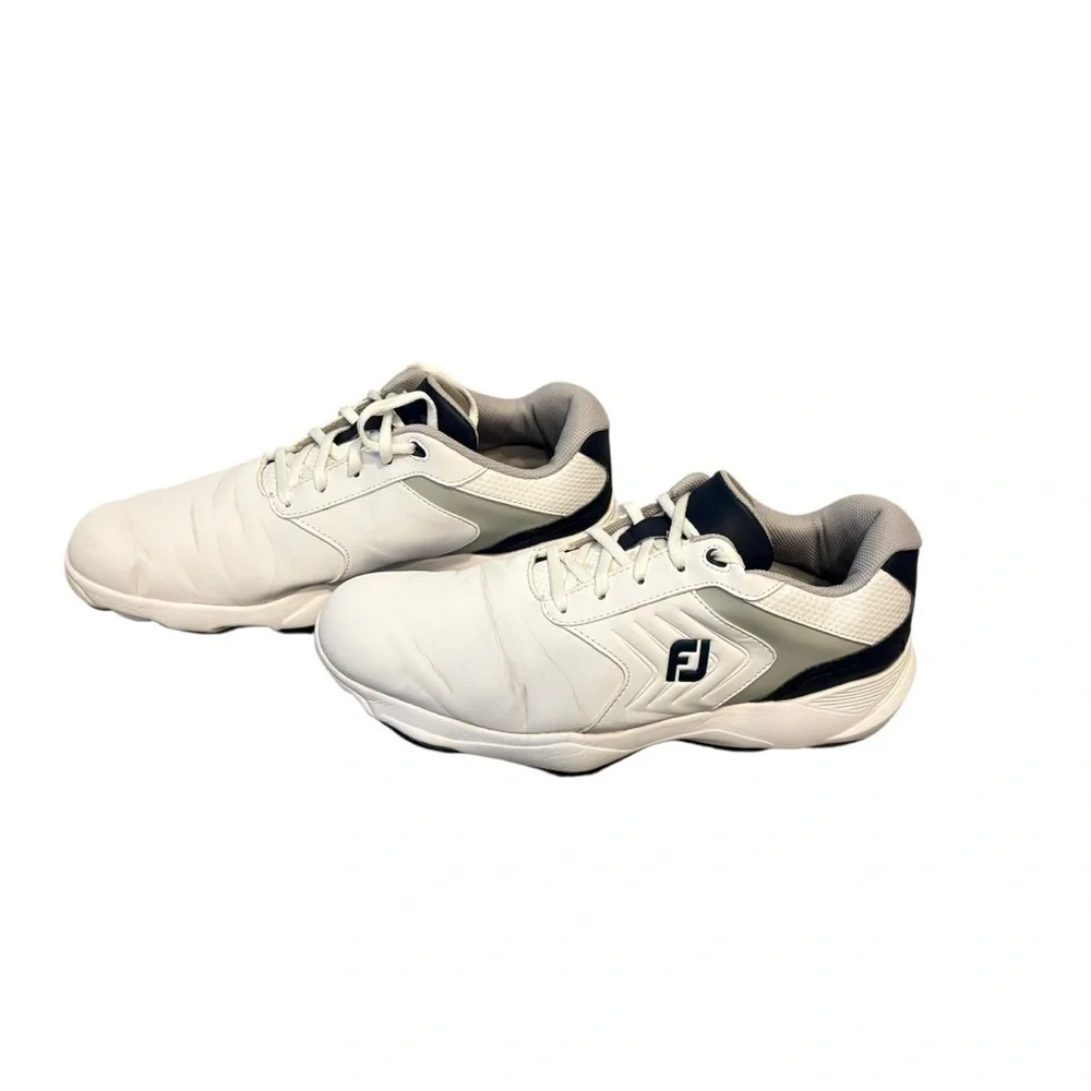 FootJoy White & Navy Golf Shoes ⛳ Classic Performance, Size US 9.5 — Orig. $110